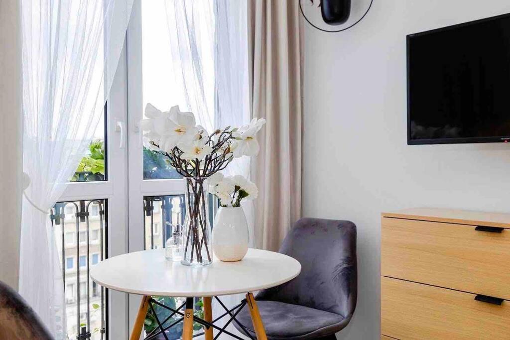 Lux Apartament W Centrum, Plac Konstytucji, Klimatyzacja, Widokowy Lejlighed Warszawa Eksteriør billede