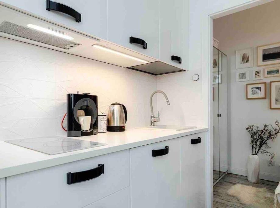 Lux Apartament W Centrum, Plac Konstytucji, Klimatyzacja, Widokowy Lejlighed Warszawa Eksteriør billede